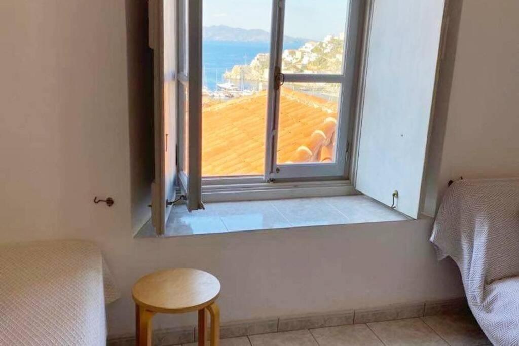 Alpha View Apartments 이드라 외부 사진