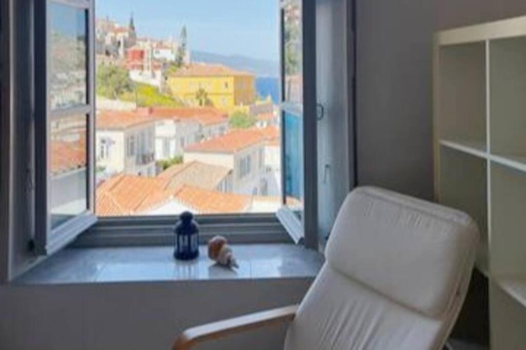 Alpha View Apartments 이드라 외부 사진